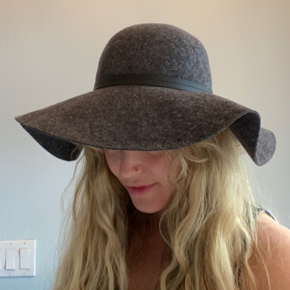 Heather Grey Wool Felt Floppy Hat - Picture 1 of 4